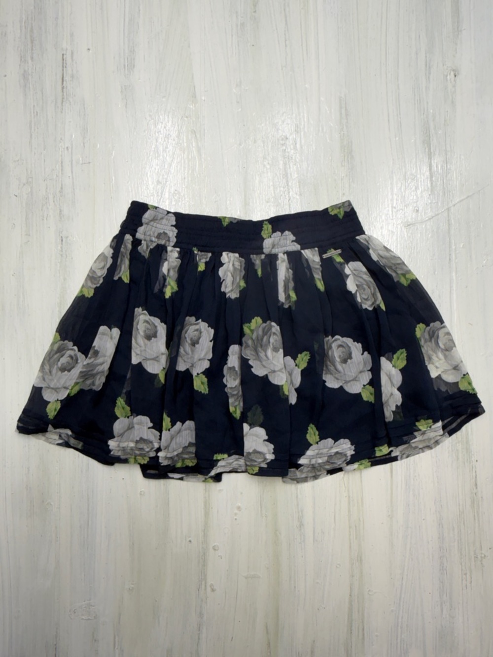 Abercrombie & Fitch Navy Floral Skater Mini Skirt Sz M